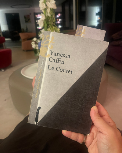 Vanessa Caffin - le Corset 400X500